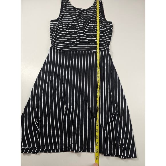 NWT size 2 black white stripes knit open knot back stretch midi summer beach - Picture 7 of 7